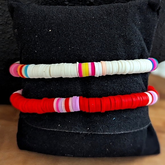 Taylor Swift Friendship Bracelets Red Vinyl Disc Stretchable Stackable Swiftie - Picture 2 of 4